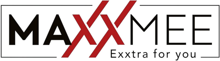 MAXXMEE-Logo mit stilisiertem doppeltem rotem "XX" und dem Slogan "Exxtra for you" unter dem Markennamen.